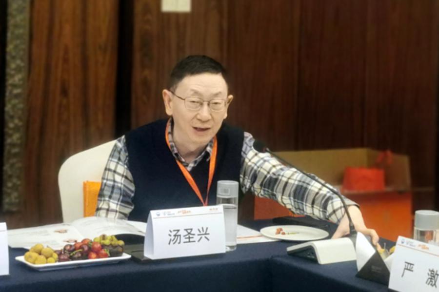 “血壓達(dá)標(biāo)，健康未來(lái)”主題分享會(huì)安徽站順利召開457.png